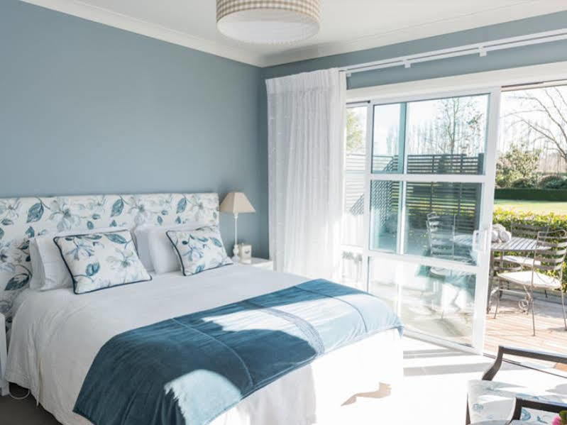 Revive On Oakview Boutique Beauty And Accommodation Ashburton Luaran gambar