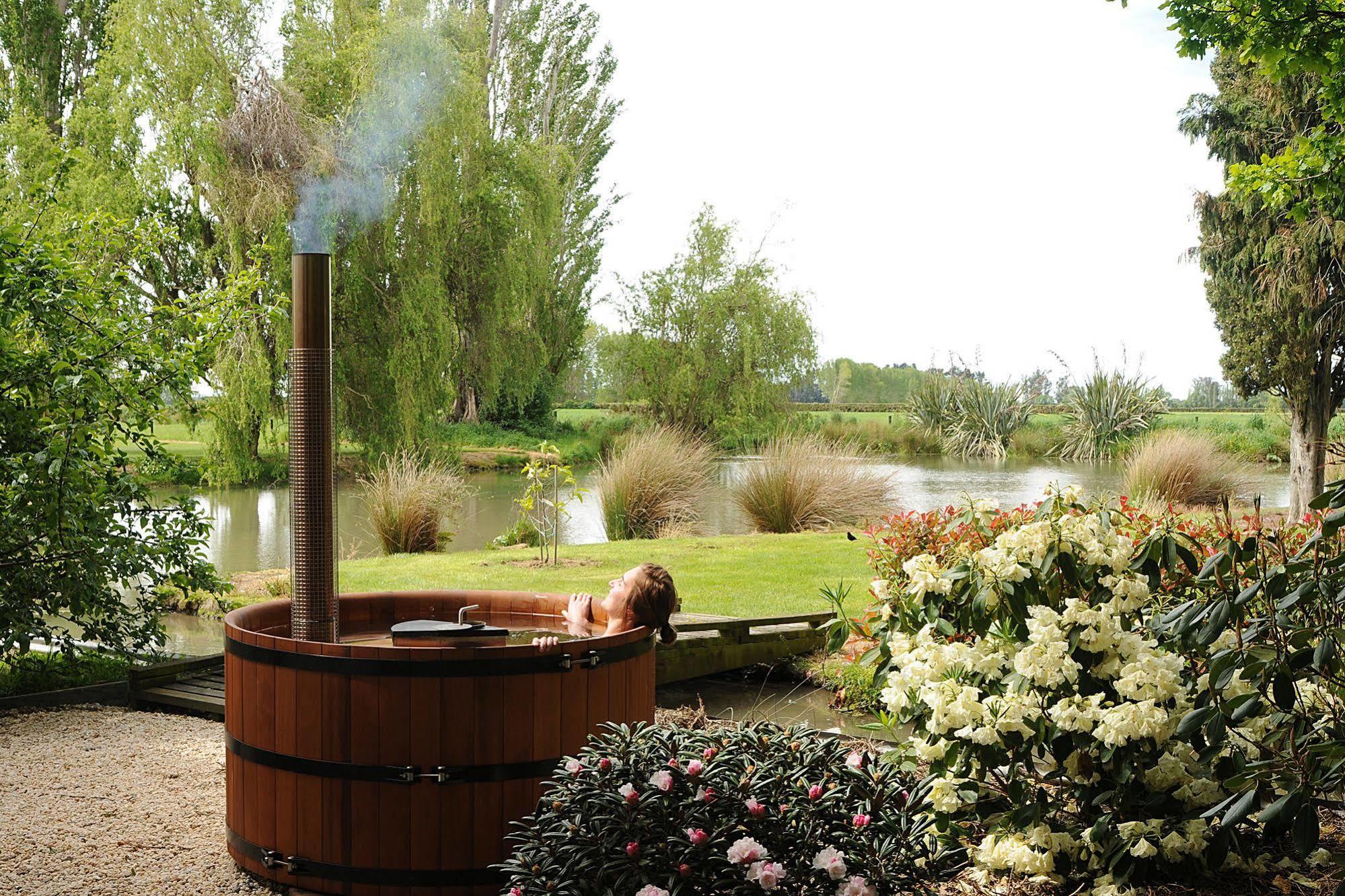 Revive On Oakview Boutique Beauty And Accommodation Ashburton Luaran gambar